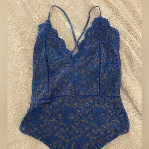 Windsor lace bodysuit